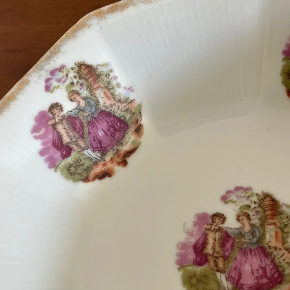 Vintage Fragonard Courting Couple 8.5